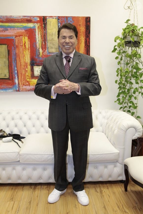 Após morte, Silvio Santos em carta teria pedido para Carlos Alberto de Nóbrega não chorar sua partida - eles tiveram amizade de 70 anos