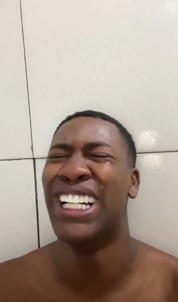 GH Rell RJ garantiu que não é uma pessoa ruim e nem homofóbica