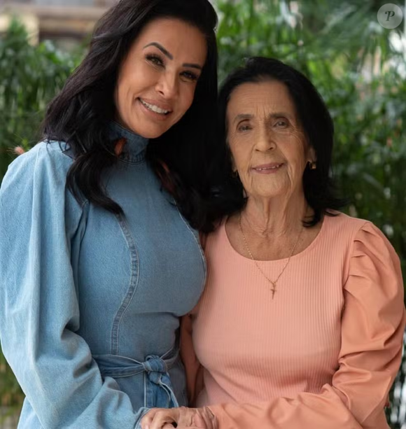 Mãe de Scheila Carvalho, Eunice Ladeira, está bem, apesar do prejuízo material