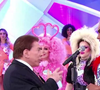 Silvio Santos conversou sobre transexualidade com Ava Simões, cirurgiã dentista, palestrante, campeã de concursos nacionais e internacionais de beleza