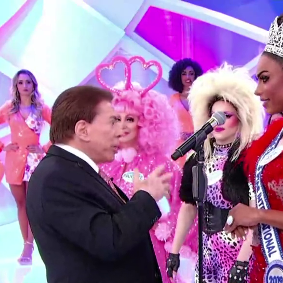 Silvio Santos conversou sobre transexualidade com Ava Simões, cirurgiã dentista, palestrante, campeã de concursos nacionais e internacionais de beleza