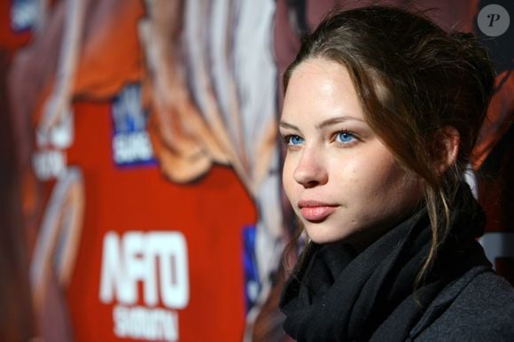 Intérprete de Samara Morgan em 'O Chamado', Daveigh Chase morreu aos 35 anos após quadro de saúde evoluir para sepse, segundo informações divulgadas por pessoas próximas
