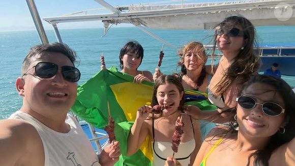 Victor Manrique lamentou a morte de 'metade da família'