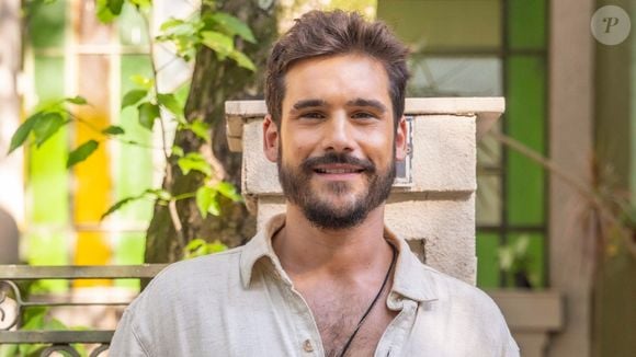 Nicolas Prattes tem 28 anos e diversas novelas na Globo