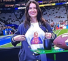 Taylor Swift no Brasil? Jornalista da Globo causa ao surgir com camisa que mostra cantora como Jesus Cristo antes do jogo da NFL em SP