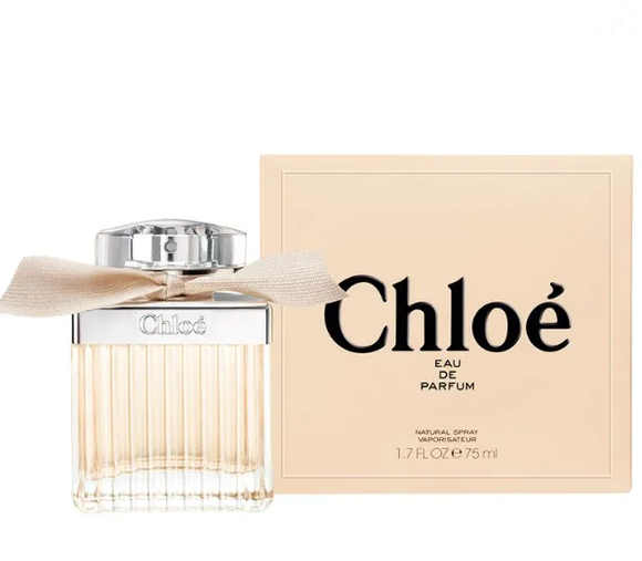 Chloé Eau de Parfum é um perfume feminino muito famoso em todo o mundo, revelando notas florais, leves e refrescantes.