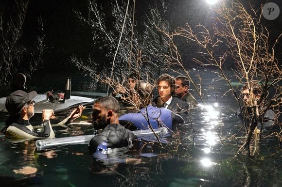 Bastidor da cena de salvamento de Pedro na novela 'Quem ama cuida'