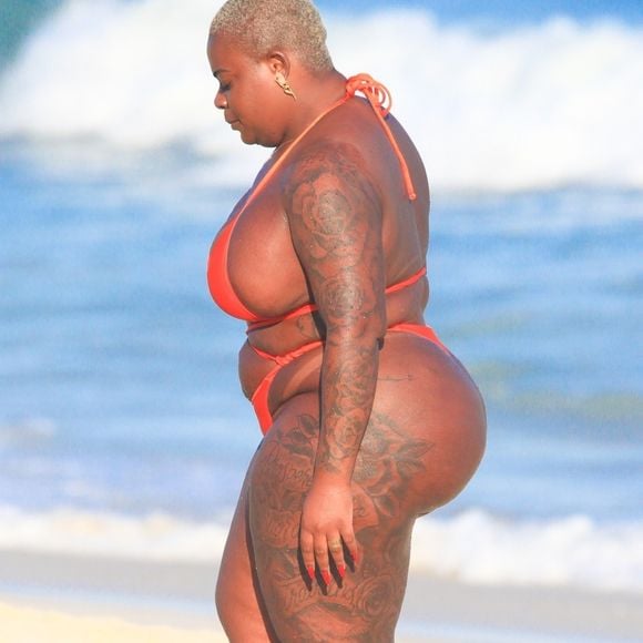 Corpo real: a famosa Jojo Todynho tem impressionado os seguidores na web durante o seu processo de emagrecimento, e já rebateu alguns comentários na web.