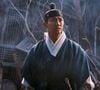 'Kingdom' traz um príncipe da dinastia Joseon tendo que lidar com um apocalipse zumbi enquanto enfrenta ameaças ao seu trono