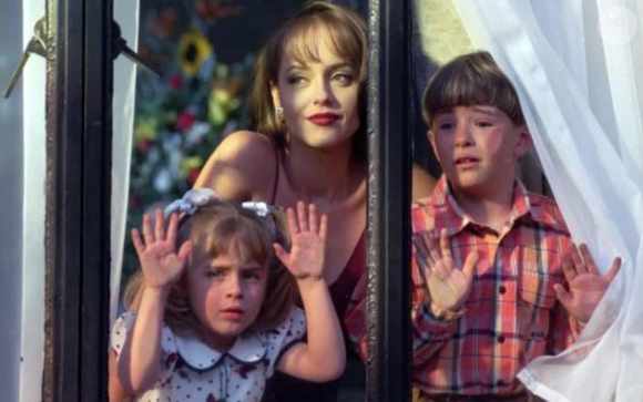 As crianças em 'A Usurpadora' eram filhas do personagem de Carlos Daniel.