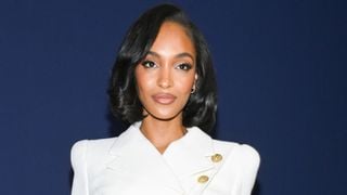 Esse corte de cabelo de comprimento médio é o segredo das famosas para dar volume aos cabelos finos