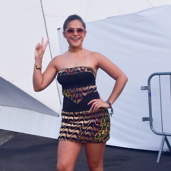 Looks para o The Town 2025: Maisa de vestido mini e bota