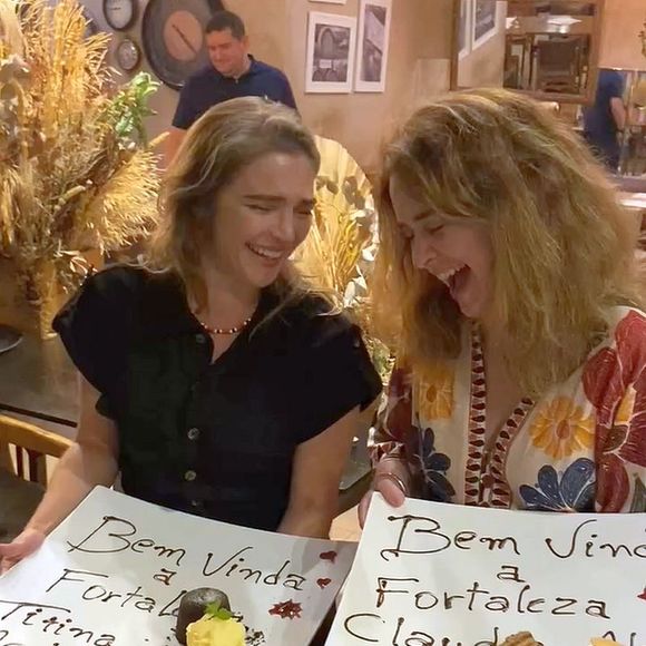 Claudia Abreu e Titina Medeiros em uma viagem a Fortaleza