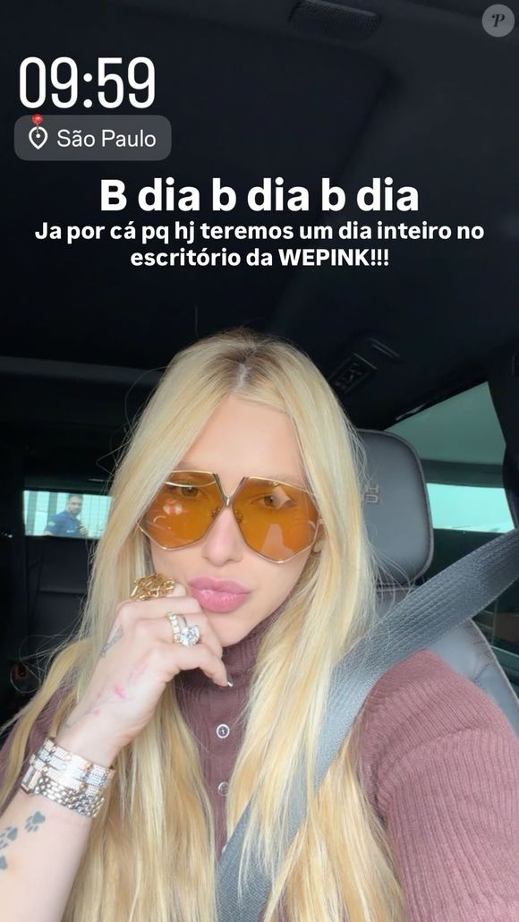 Virgínia retornou aos stories nesta quarta-feira (29), após mais de um dia sumida devido às polêmicas