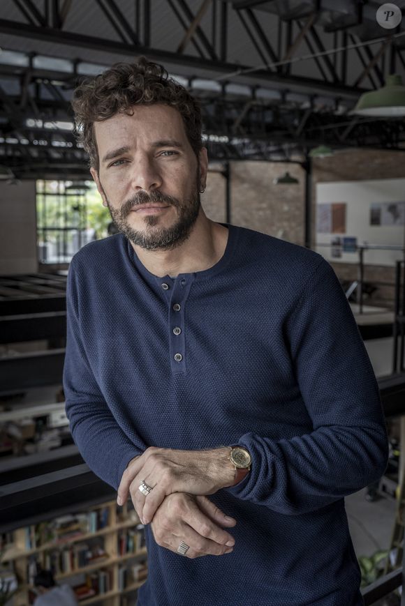 Daniel de Oliveira está longe das novelas desde 'O Rebu', em 2014