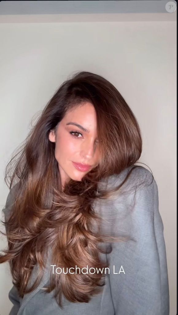 A reaparição de Izabel Goulart no Instagram voltou a movimentar a web após internautas afirmarem que a modelo apareceu com traços mais próximos do visual que marcou sua carreira internacional