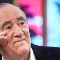 À venda por R$ 16 milhões: Renato Aragão tenta desfazer de mansão por dívida de mais de R$ 500 mil; imóvel tem biblioteca e até heliponto, segundo colunista