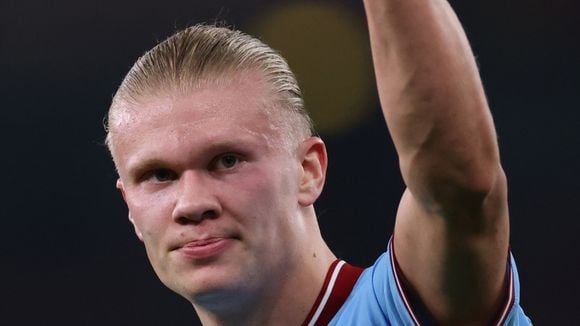 Aos 26 anos, Erling Haaland entra no mercado imobiliário de luxo em Abu Dhabi: junto com o pai, Alf-Inge Haaland, jogador do Manchester City investe fortuna em empreendimento que pode custar até R$ 54 milhões; especialista aponta 'relação afetiva': 'Constrói desejo e permanência'