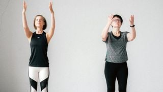 Esqueça a flacidez nos glúteos com estes quatro exercícios de pilates