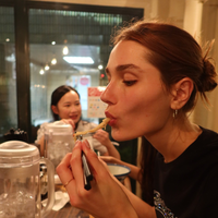 Matcha é o novo luxo engarrafado! O perfume da Mondepars inspirado no Japão, lançado no século XXI por Sasha Meneghel, se tornou minha nova obsessão quiet luxury; saiba o valor