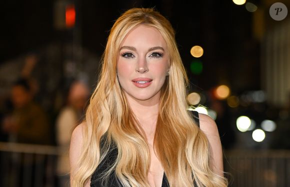 Durante um período de reabilitação para tratar o vício em drogas, profissionais relataram que Lindsay Lohan também apresentava comportamento compulsivo em relação ao sexo