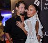 Sabrina Sato e Nicolas Prattes vivem clima de romance