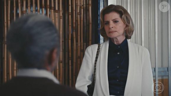 Novela 'Vale Tudo': Odete Roitman vai ficar verdadeiramente em choque ao receber uma caixa misteriosa em sua casa.