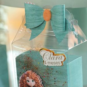 Detalhes personalizados reforçam a dedicação e o carinho da família em cada detalhe