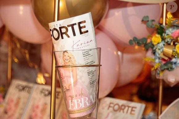 O lançamento da publicação +FORTE acompanhou a festa de aniversário de Karina Bacchi e marcou uma novidade em sua trajetória ligada à fé