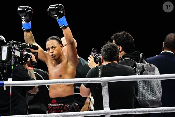 TZ da Coronel vibrou muito ao nocautear Daniel Rocha