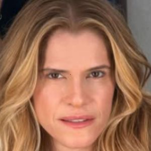Ingrid Guimarães completa 54 anos, neste domingo, 5 de julho, consolidada como um dos maiores nomes do humor nacional. Ao