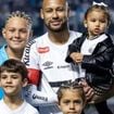 Muito além da taça: a psicologia explica como o seu comportamento na vitória ou derrota no jogo do Brasil dita a educação emocional do seu filho