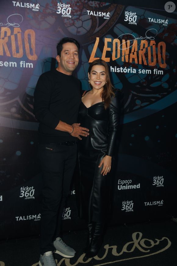 Naiara Azevedo e o namorado, Bruno Carneiro, também foram ao show de Leonardo