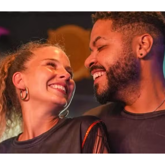 Após fim de casamento de 15 anos, Debby Lagranha tem novo namorado. Saiba quem é!