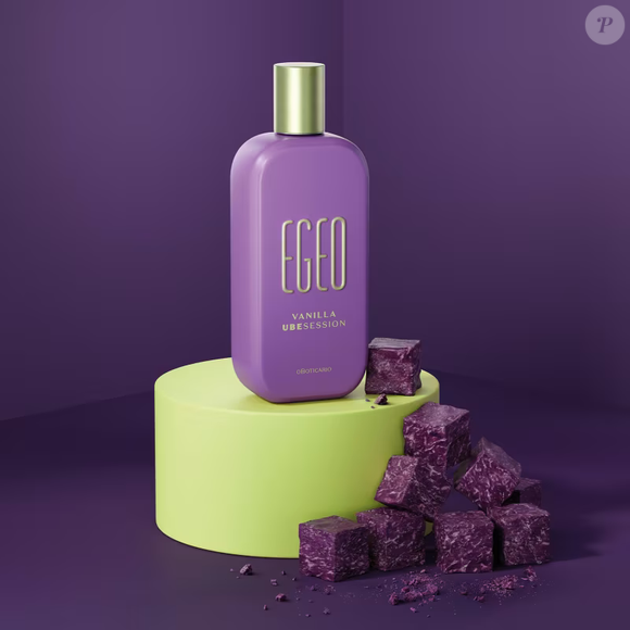 O matchá tem uma função importante no Egeo Vanilla Ubesession: seu toque fresco ajuda a equilibrar a doçura e a cremosidade do ube e da baunilha, evitando que a fragrância fique enjoativa