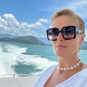 Ana Hickmann negou que tenha sido condenada a pagar pensão alimentícia ao ex