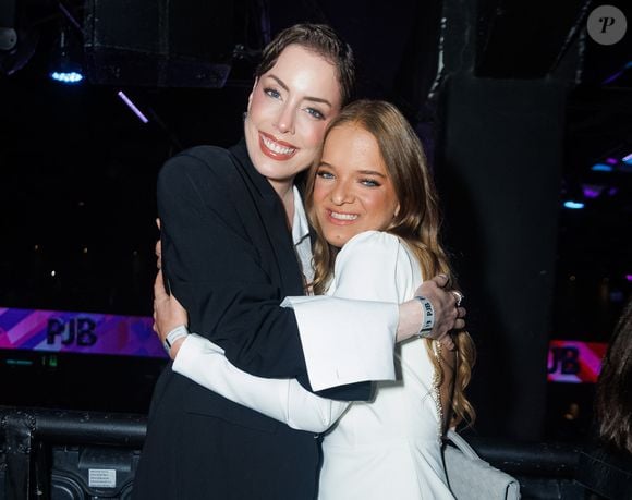 Rafa Justus foi prestigiada pela irmã Fabiana Justus no Prêmio Jovem Brasileiro 2025 em 23 de setembro de 2025