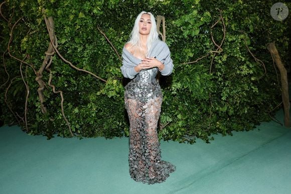 Dieta de Kim Kardashian tinha 3 fases, excluía os carboidratos e focava em proteínas magras
