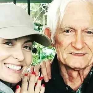 Angélica fez um forte desabafo sobre a convivência com o pai, Francisco Ksyvicks