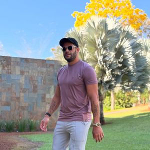 Hulk: surgiram, em redes sociais, rumores de que ele teve um envolvimento com a influenciadora Vic Nacif