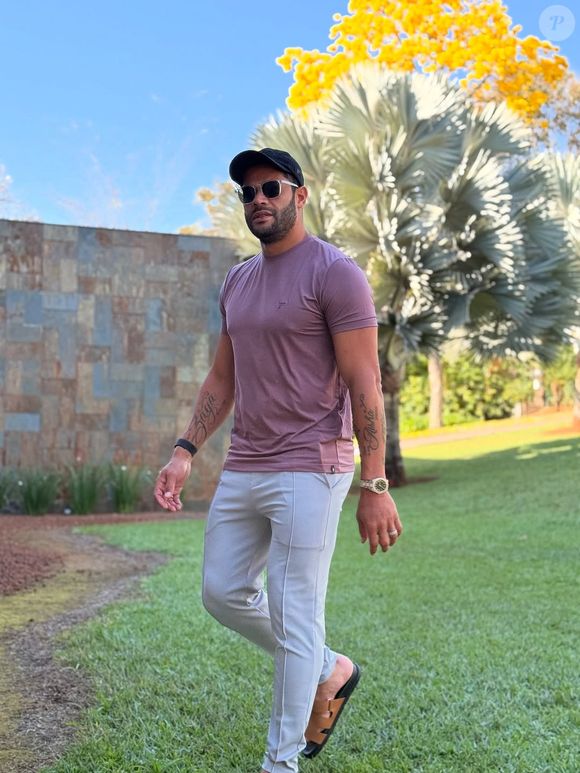 Hulk: surgiram, em redes sociais, rumores de que ele teve um envolvimento com a influenciadora Vic Nacif