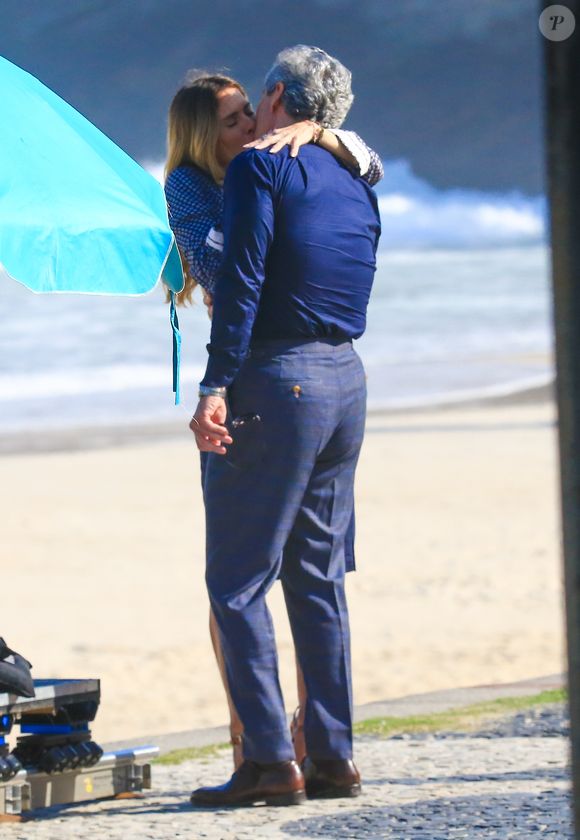 Na novela 'Vale Tudo', o clima promete esquentar entre Leila e Marco Aurélio.