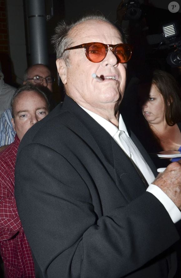 Embora Nicholson não tenha sido indicado ao Oscar por "Hoffa", ele foi indicado ao Globo de Ouro. Curiosamente, sua atuação também foi indicada ao Framboesa de Ouro, que premia o pior do ano.