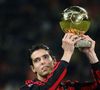 Eleito melhor jogador do mundo em 2007, Kaká viveu o auge da carreira quando a polêmica com seu sósia ganhou repercussão