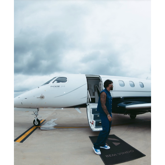 Confirmação foi feita por Gabigol neste sábado (04), em uma coletiva de apresentação no Cruzeiro