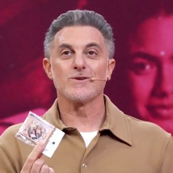 Luciano Huck contou que Sophie Charlotte levou uma Santa Rita de Cássia para todo o elenco da próxima novela das 9
