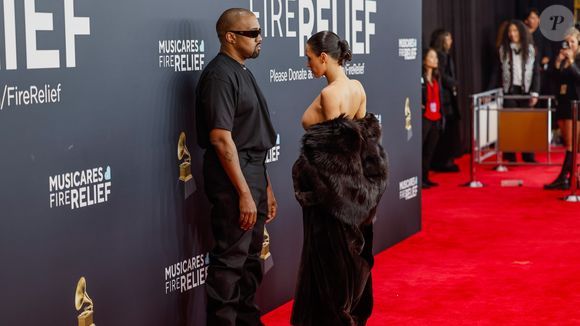 Polêmica com Kanye West e Bianca Censori: rapper admite que rastreou Bianca Censori e percebeu separação.