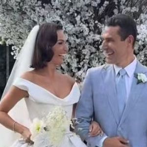 Famosos no casamento de Isis Valverde e Marcus Buaiz: veja fotos e looks escolhidos por Sophie Charlotte, Thaila Ayala, Renato Góes e mais!