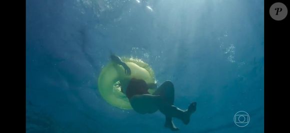 O público ficou chocado com o nível de amadorismo. “Essa cena da Mércia com o Molina… Meu Deus do céu, que sequência HORRÍVEL. Que coisa malfeita, que efeitos visuais patéticos, que trash, que pavor, que COISA TRISTE. É uma das novelas mais ridículas já feitas. O fracasso é muito merecido”, detonou um internauta.