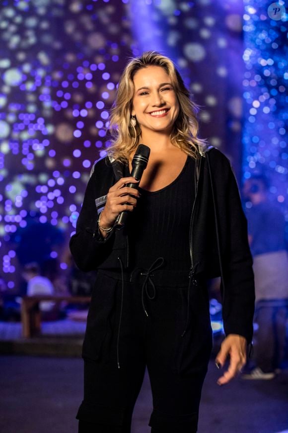 Hoje na CazéTV, Fernanda Gentil já apresentou vários programas na Globo e no Sportv